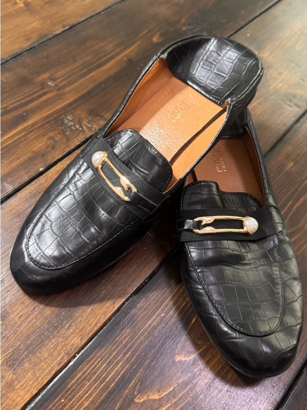 Black Croc-Embossed convertible Loafers with Gold Accent - women’s Shoes 9.5